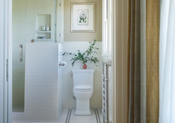 1910 Kings Hill Bathroom